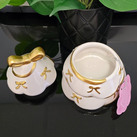 NWT Christmas Tree Canister - Picture 2 of 2